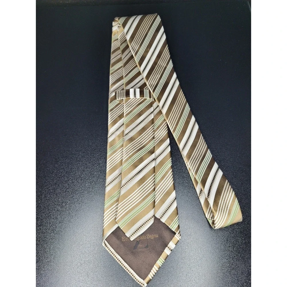 Ermenegildo Zegna Men's Necktie Brown Striped Silk 3.75